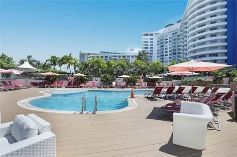 5225 Collins Avenue Miami Beach FL 33140