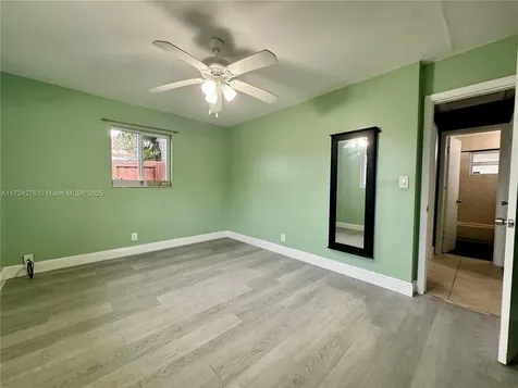 2410 N 59th Terrace Hollywood FL 33021