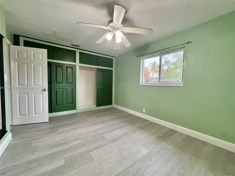 2410 N 59th Terrace Hollywood FL 33021