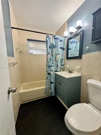 2410 N 59th Terrace Hollywood FL 33021