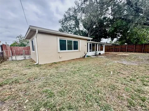 2410 N 59th Terrace Hollywood FL 33021