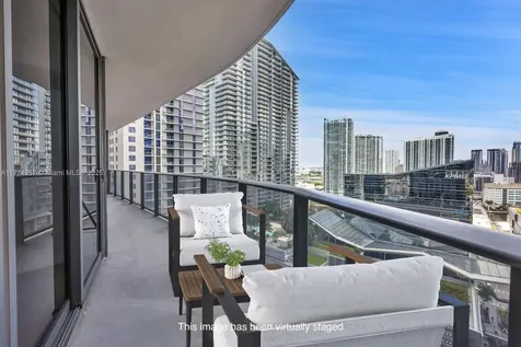 45 SW 9th Street Miami FL 33130