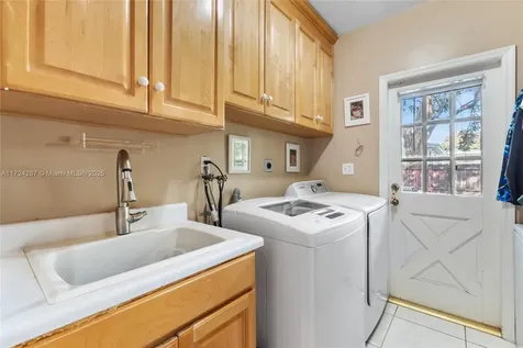 15401 SW 83rd Avenue Palmetto Bay FL 33157