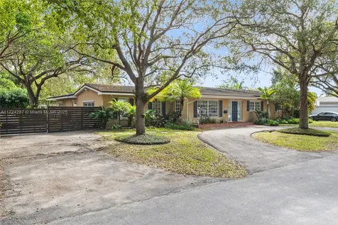15401 SW 83rd Avenue Palmetto Bay FL 33157