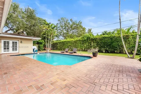 15401 SW 83rd Avenue Palmetto Bay FL 33157