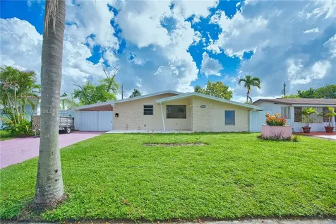 2607 Island Drive Miramar FL 33023