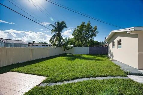 2607 Island Drive Miramar FL 33023