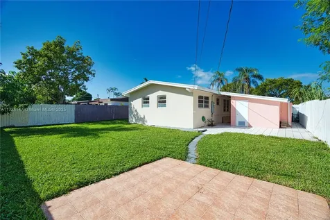 2607 Island Drive Miramar FL 33023