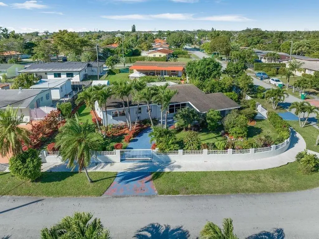 10240 SW 43rd Street Miami FL 33165