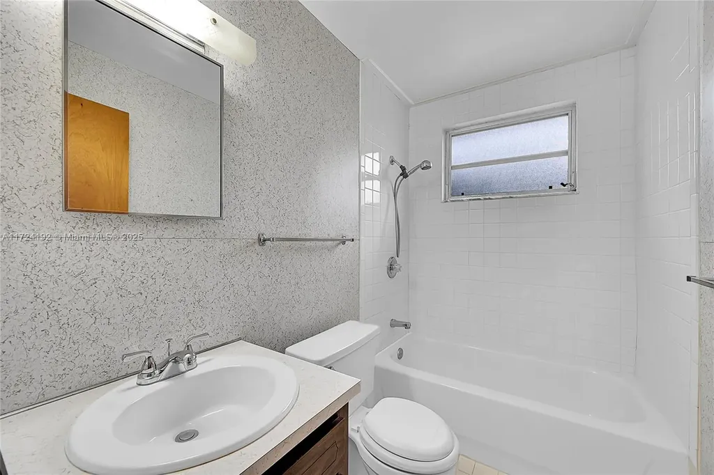 1480 SW 28th Terrace Fort Lauderdale FL 33312