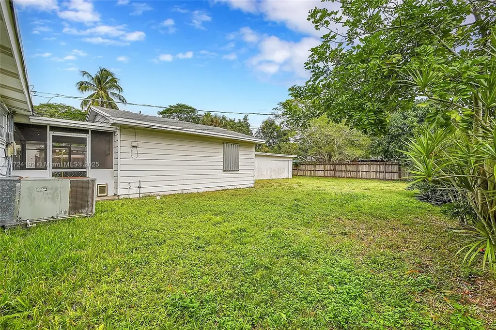 1480 SW 28th Terrace Fort Lauderdale FL 33312