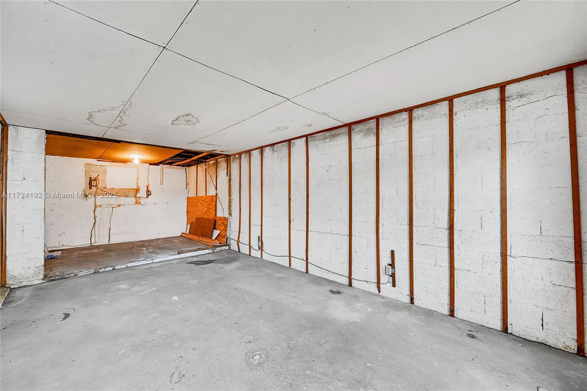 1480 SW 28th Terrace Fort Lauderdale FL 33312