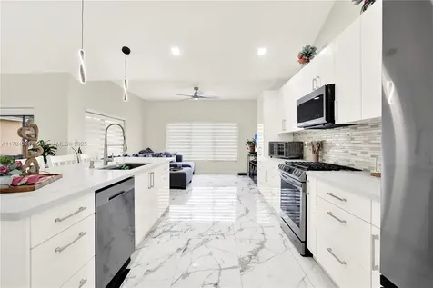 4305 SW 153rd Terrace Miramar FL 33027