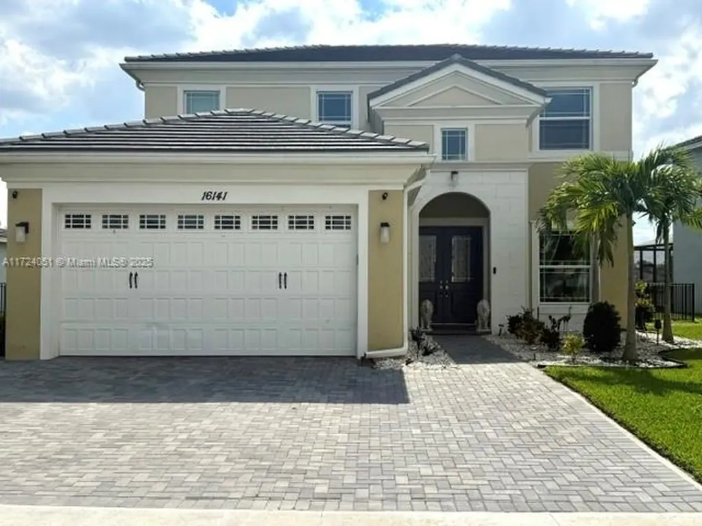 16141 Melogold Drive Loxahatchee FL 33470