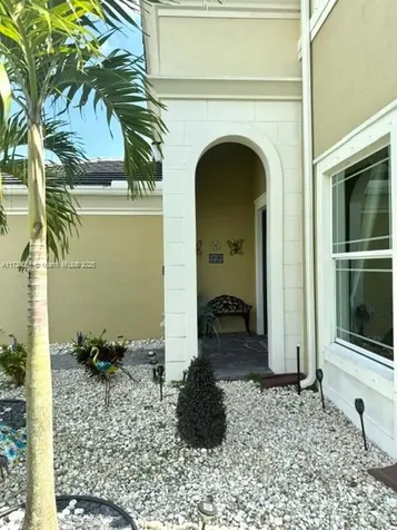 16141 Melogold Drive Loxahatchee FL 33470
