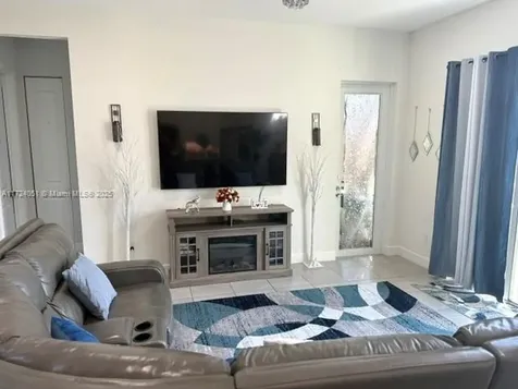 16141 Melogold Drive Loxahatchee FL 33470