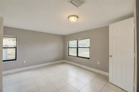 1643 NW 14th Court Fort Lauderdale FL 33311