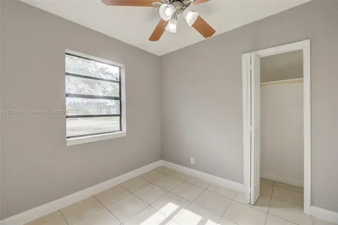 1643 NW 14th Court Fort Lauderdale FL 33311