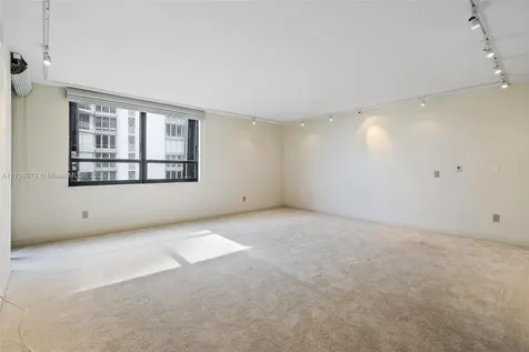 10175 Collins Avenue Bal Harbour FL 33154