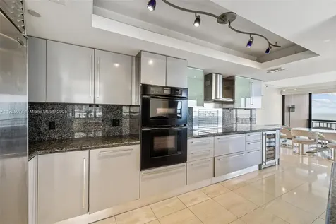 10175 Collins Avenue Bal Harbour FL 33154