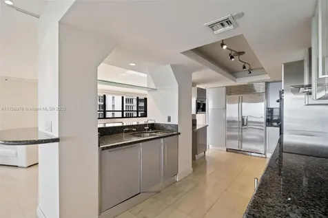 10175 Collins Avenue Bal Harbour FL 33154