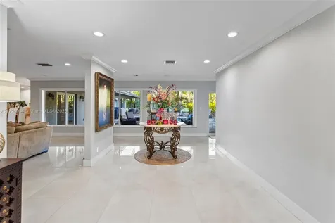 8981 SW 114th Street Miami FL 33176