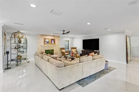 8981 SW 114th Street Miami FL 33176
