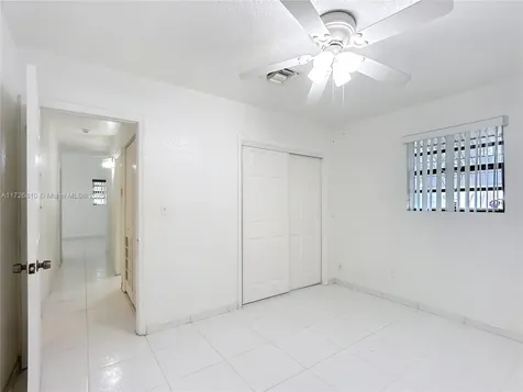 6610 Roosevelt Street Hollywood FL 33024
