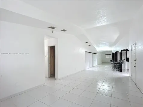 6610 Roosevelt Street Hollywood FL 33024