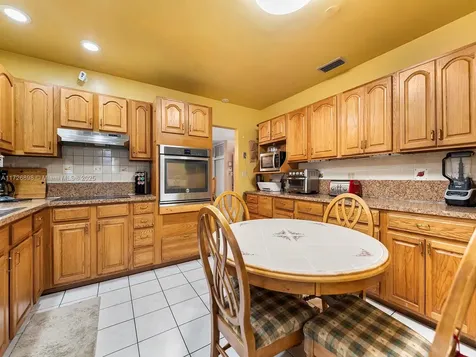 15915 SW 103rd Place Miami FL 33157