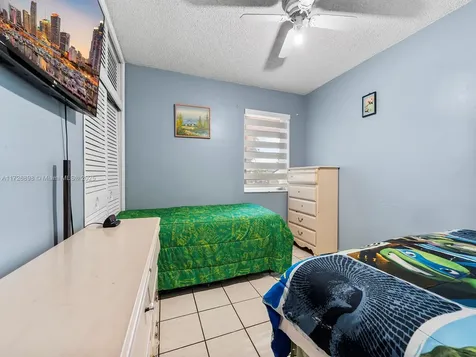 15915 SW 103rd Place Miami FL 33157