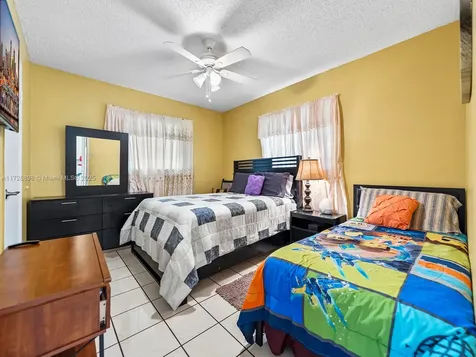 15915 SW 103rd Place Miami FL 33157