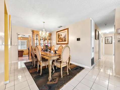 15915 SW 103rd Place Miami FL 33157