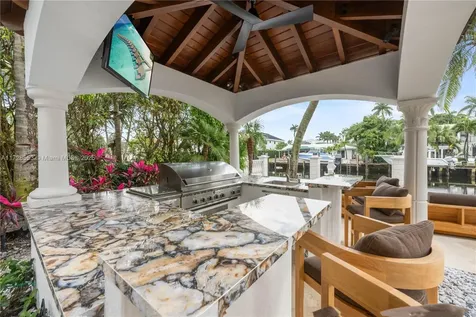 76 Royal Palm Drive Fort Lauderdale FL 33301