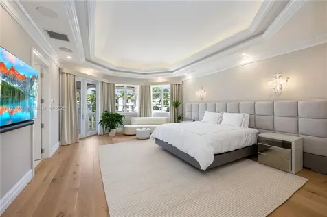 76 Royal Palm Drive Fort Lauderdale FL 33301