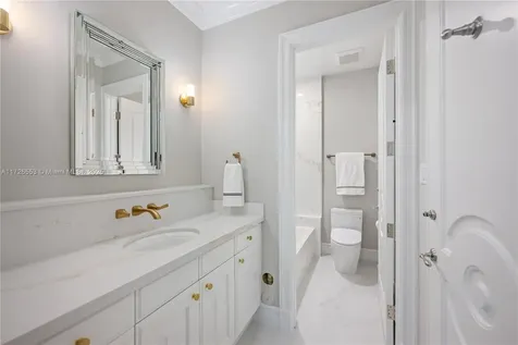 76 Royal Palm Drive Fort Lauderdale FL 33301