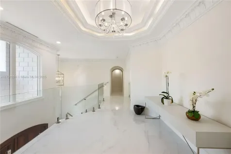 76 Royal Palm Drive Fort Lauderdale FL 33301
