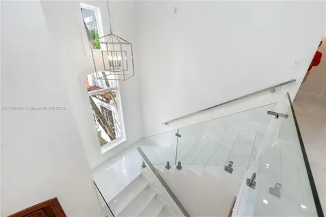 76 Royal Palm Drive Fort Lauderdale FL 33301