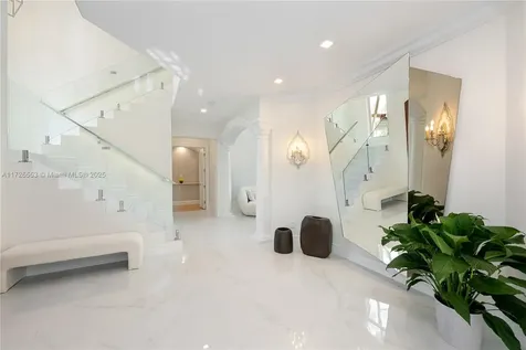 76 Royal Palm Drive Fort Lauderdale FL 33301