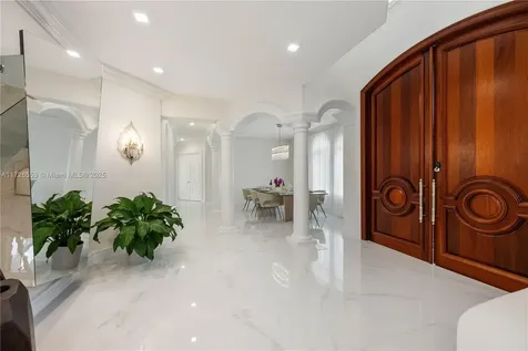 76 Royal Palm Drive Fort Lauderdale FL 33301
