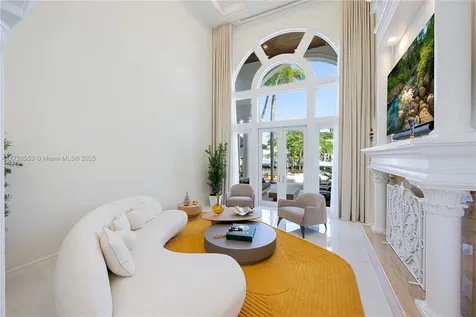 76 Royal Palm Drive Fort Lauderdale FL 33301