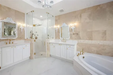 76 Royal Palm Drive Fort Lauderdale FL 33301
