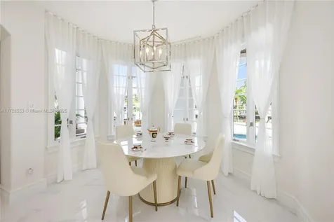 76 Royal Palm Drive Fort Lauderdale FL 33301