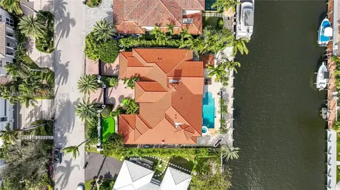 76 Royal Palm Drive Fort Lauderdale FL 33301