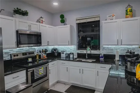10521 SW 224th Terrace Cutler Bay FL 33190