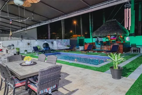 10521 SW 224th Terrace Cutler Bay FL 33190