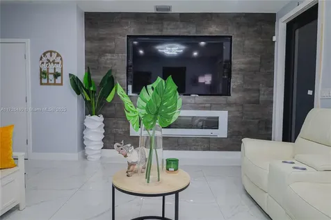 10521 SW 224th Terrace Cutler Bay FL 33190