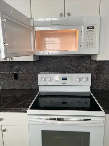 10495 S Utopia Circle S Boynton Beach FL 33437