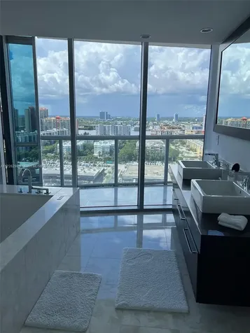 17121 Collins Avenue Sunny Isles Beach FL 33160