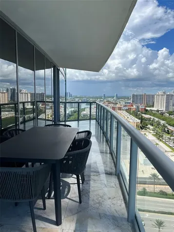 17121 Collins Avenue Sunny Isles Beach FL 33160